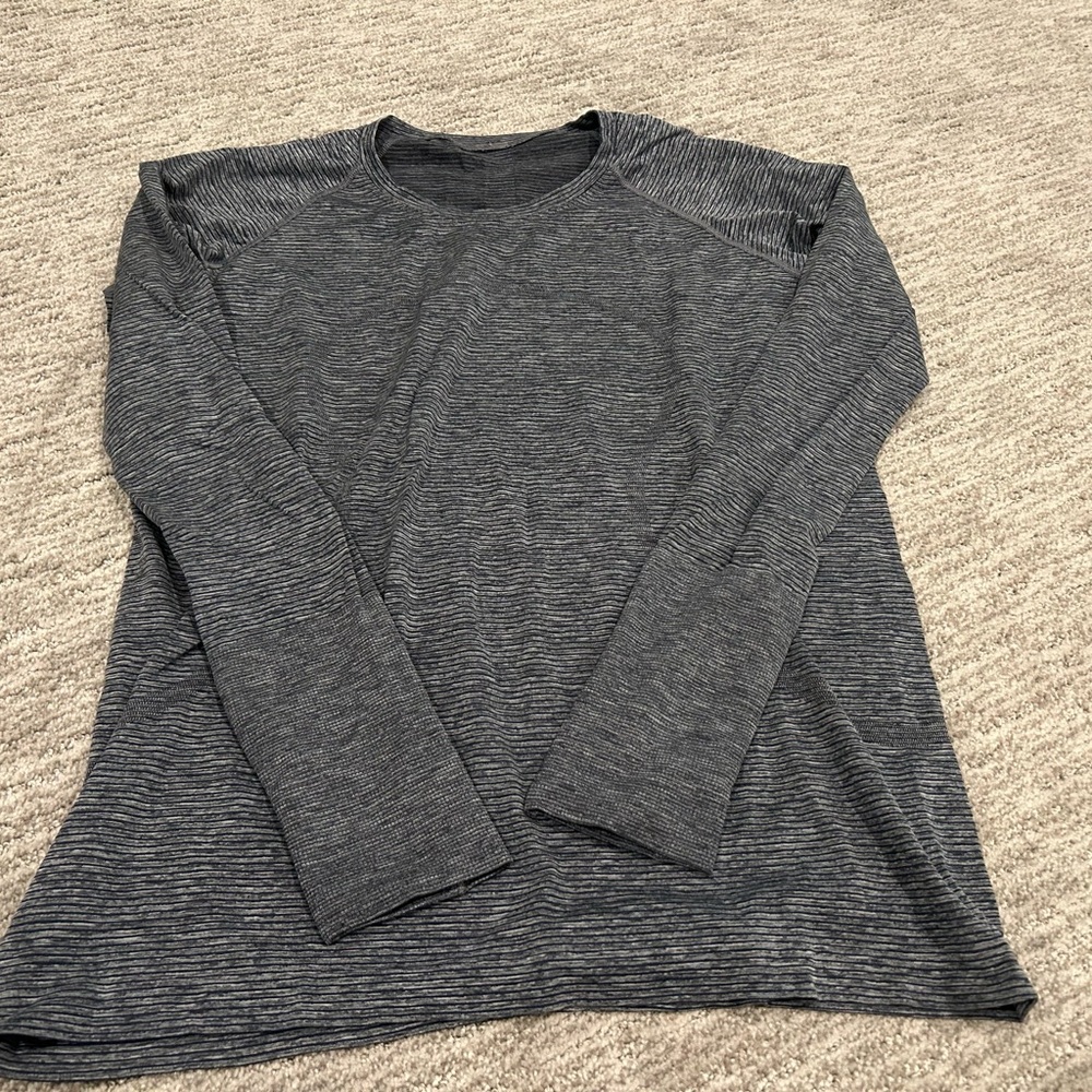 Lululemon Women’s Swiftly Tech Long-Sleeve Shirt 2.0 - Hip Length